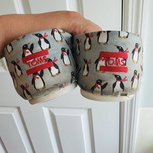 Tom's holiday penguins